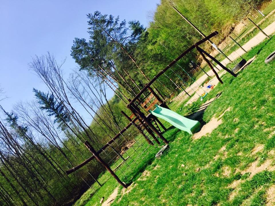 Bed and Breakfast House In The Woods Resita Zewnętrze zdjęcie